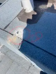 Zapomniana kotwa do montażu asekurantów.